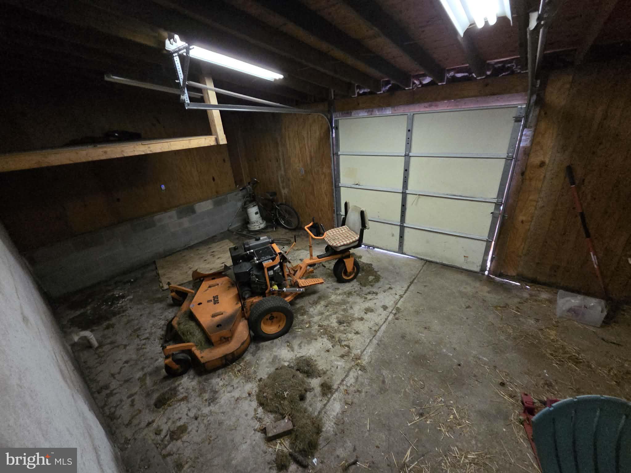 EAST MANCHESTER - Residential