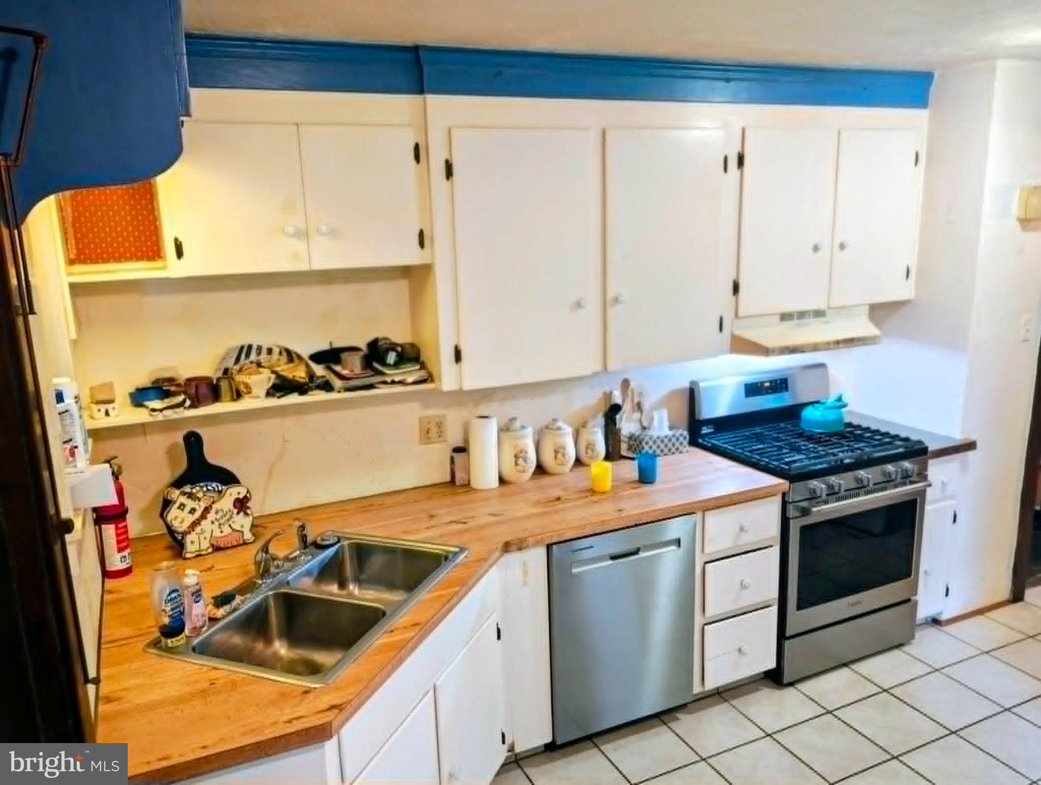 EAST MANCHESTER - Residential