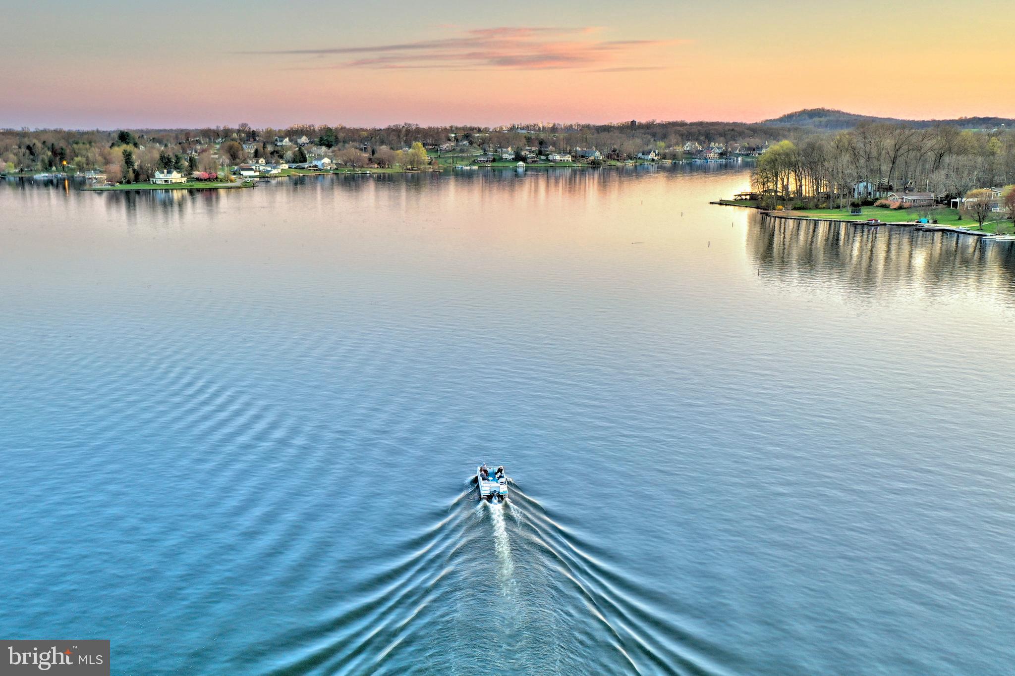 LAKE MEADE - Residential