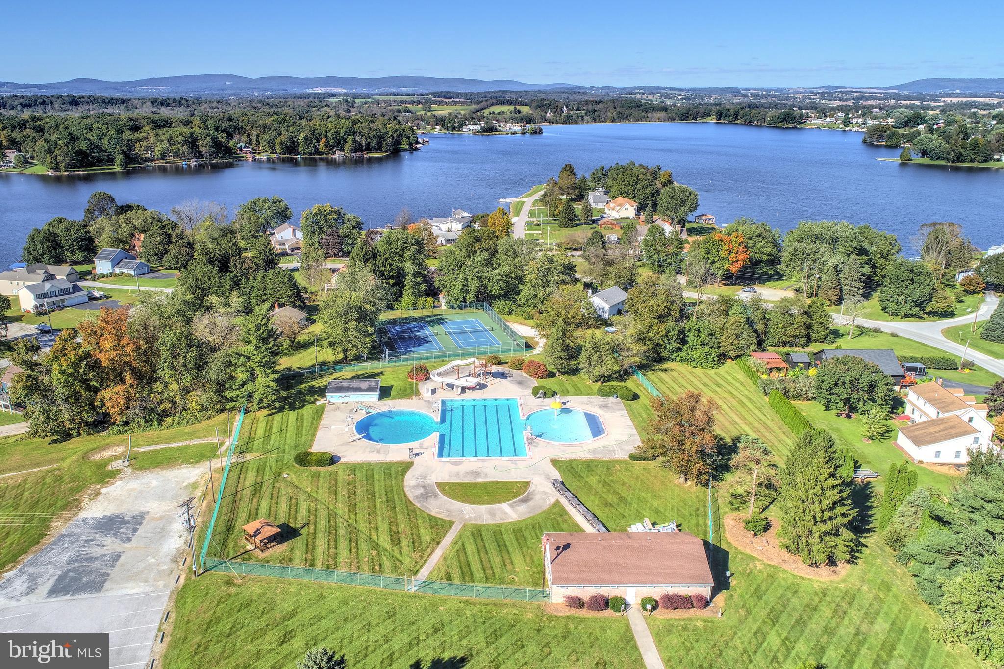 LAKE MEADE - Residential