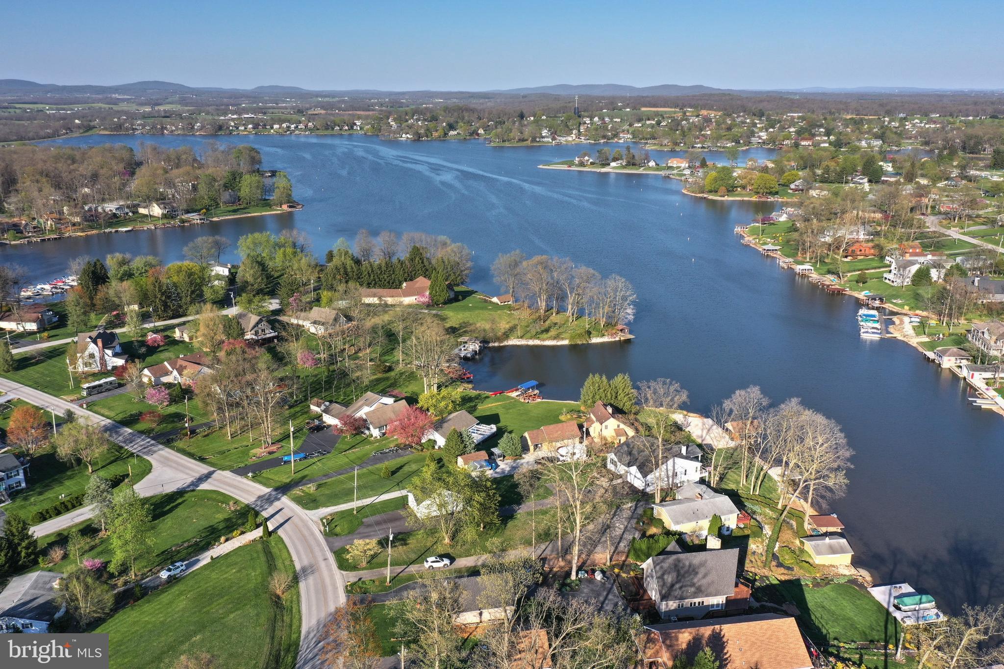 LAKE MEADE - Residential