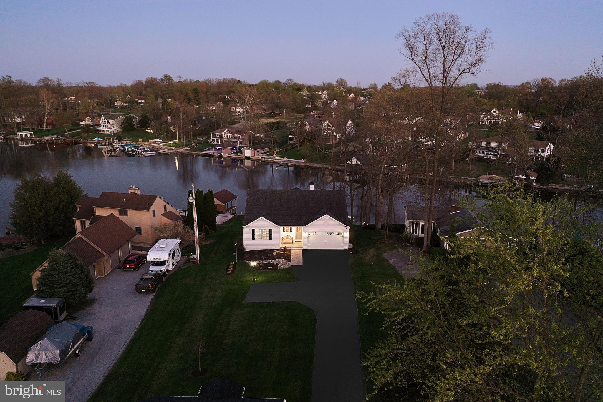 LAKE MEADE - Residential