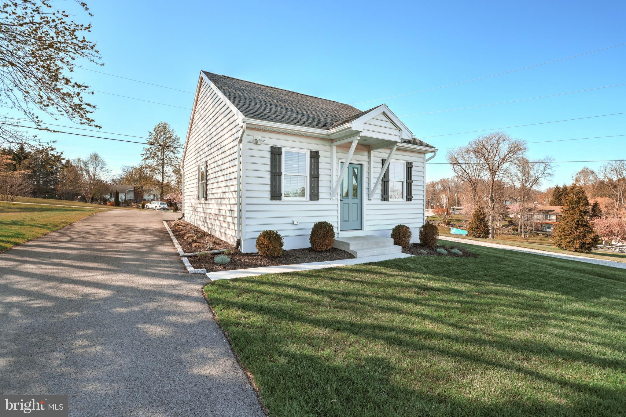 LAKE MEADE - Residential
