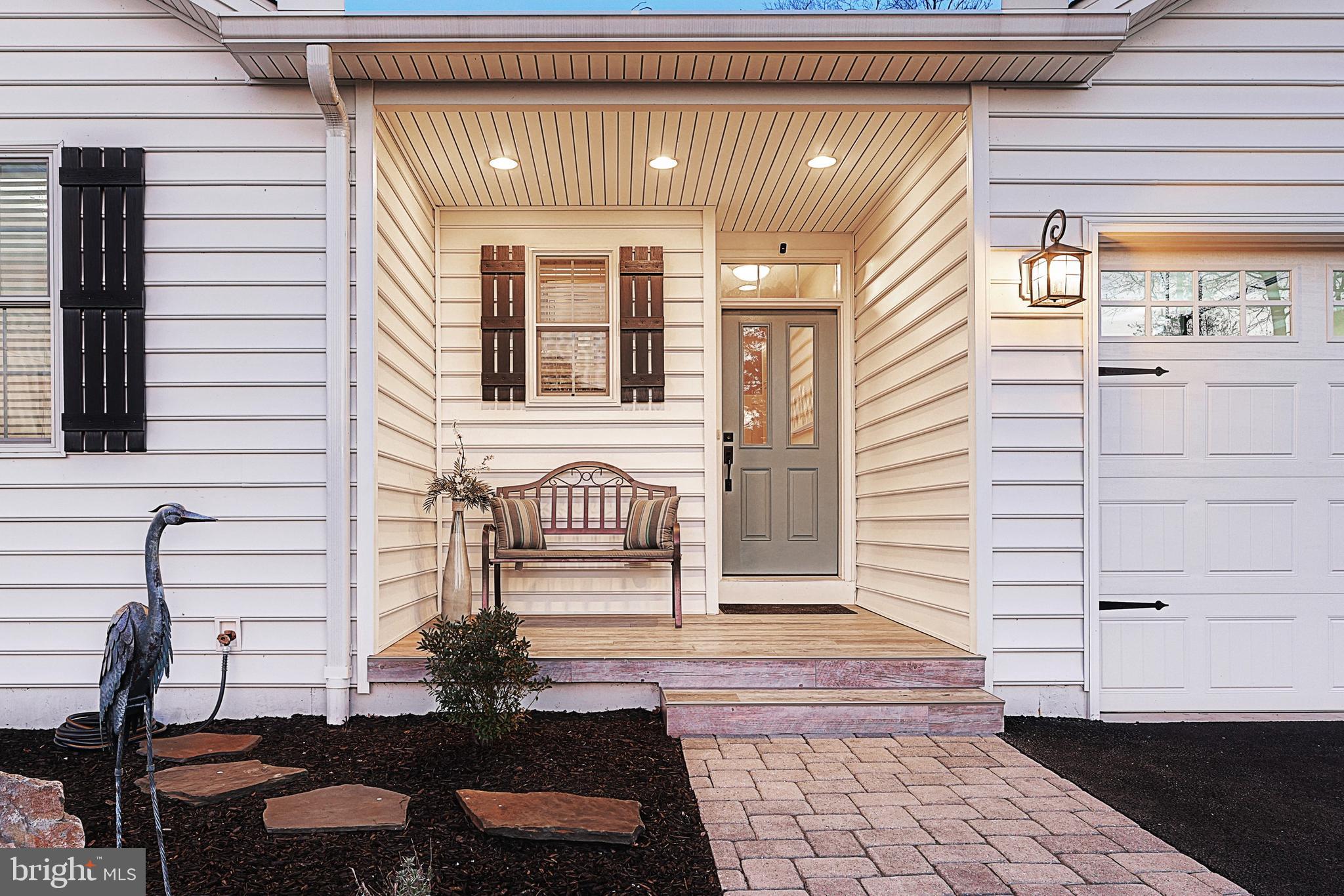 LAKE MEADE - Residential