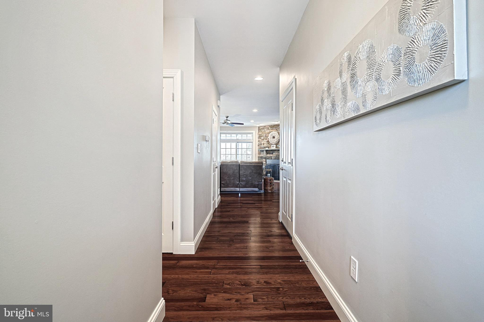 LAKE MEADE - Residential