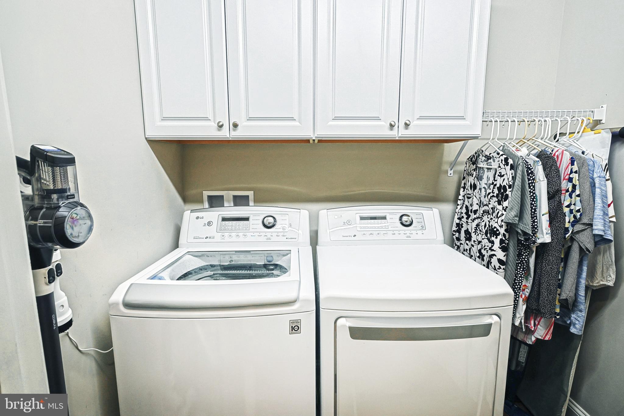 LAKE MEADE - Residential