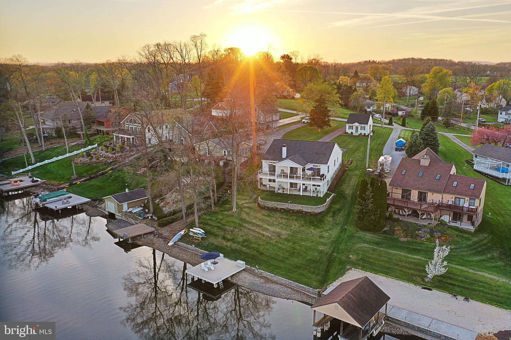 LAKE MEADE - Residential