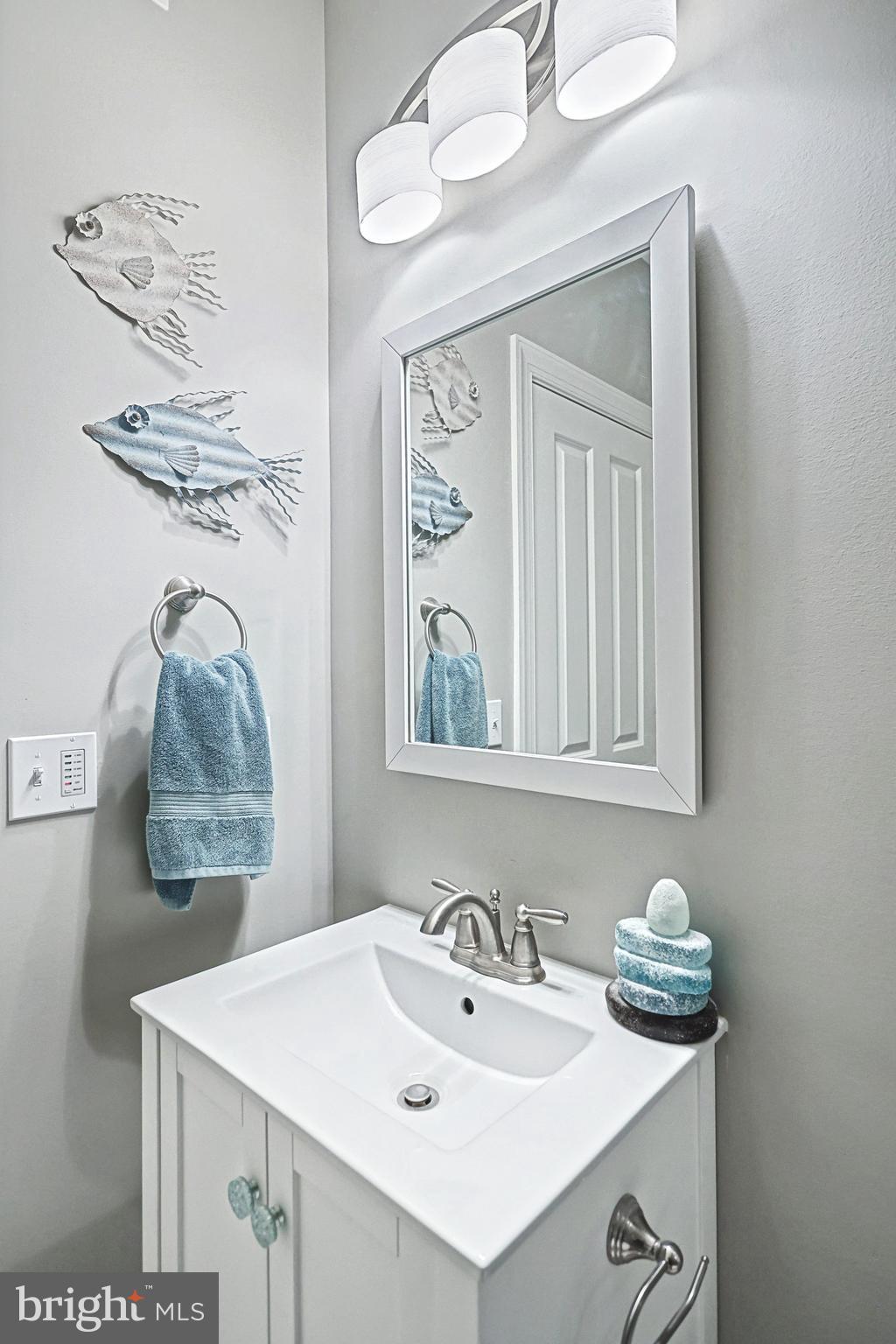 LAKE MEADE - Residential