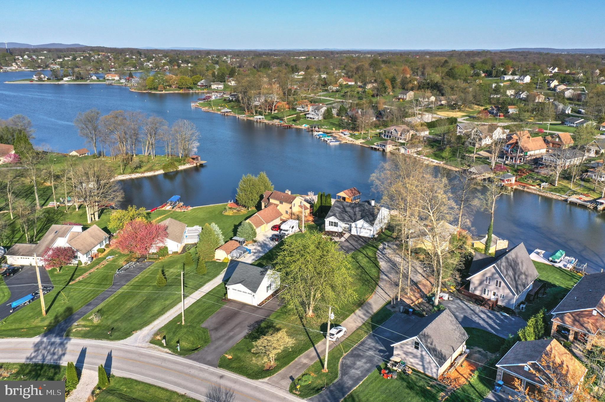 LAKE MEADE - Residential