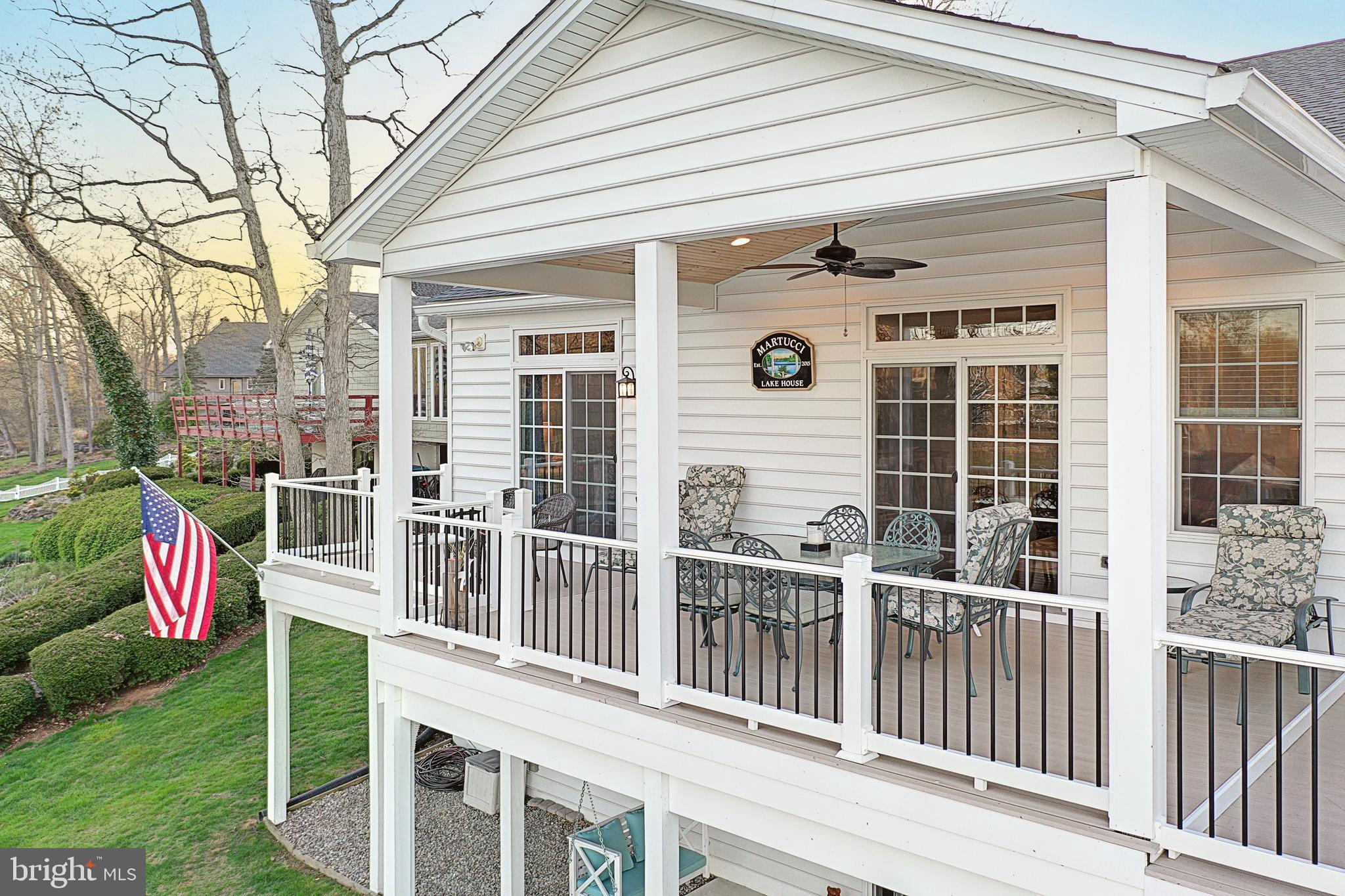 LAKE MEADE - Residential