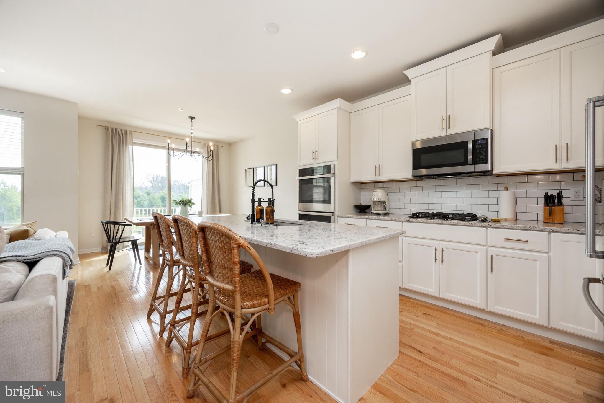 PEMBERTON - Residential