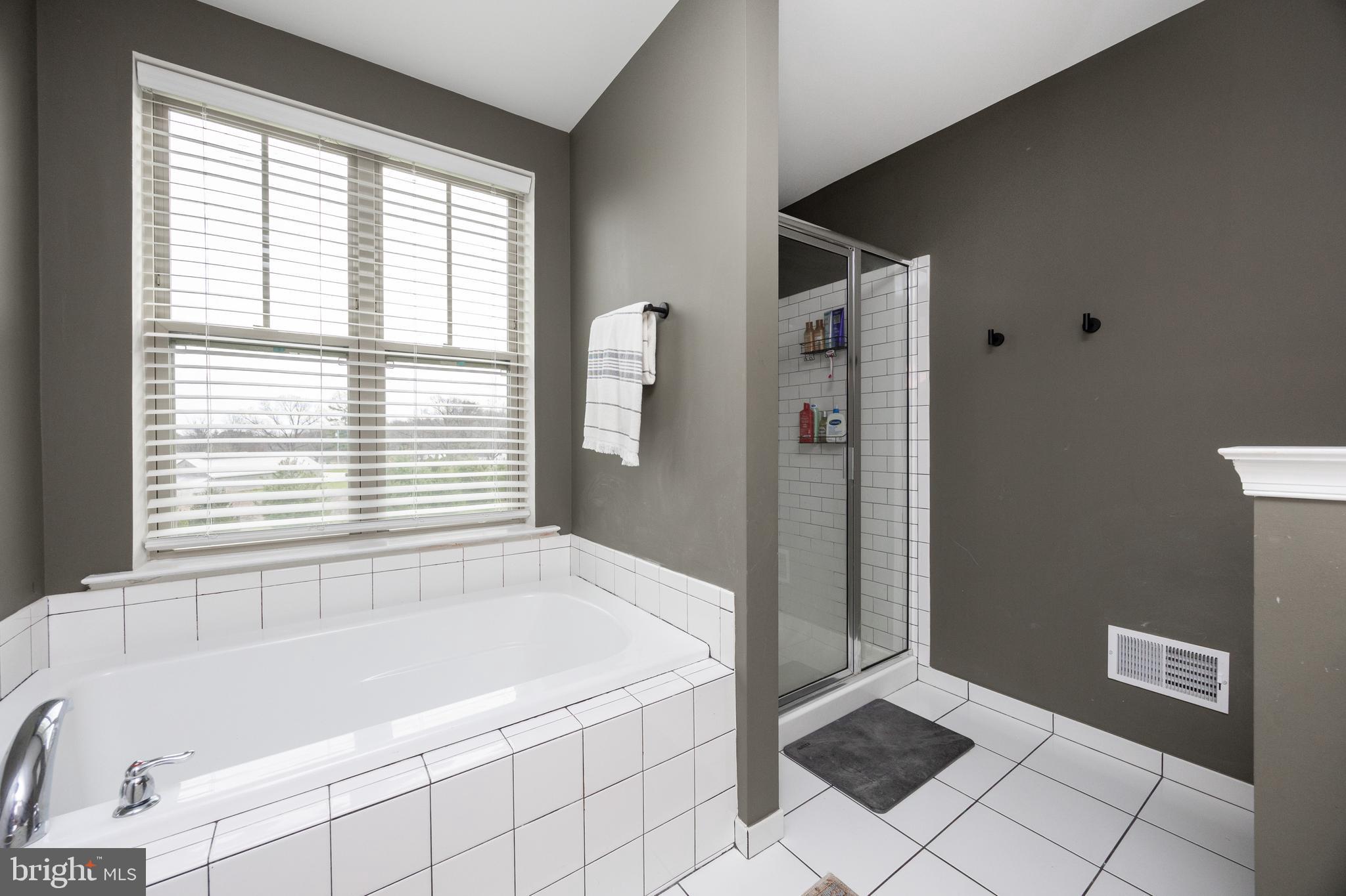 PEMBERTON - Residential