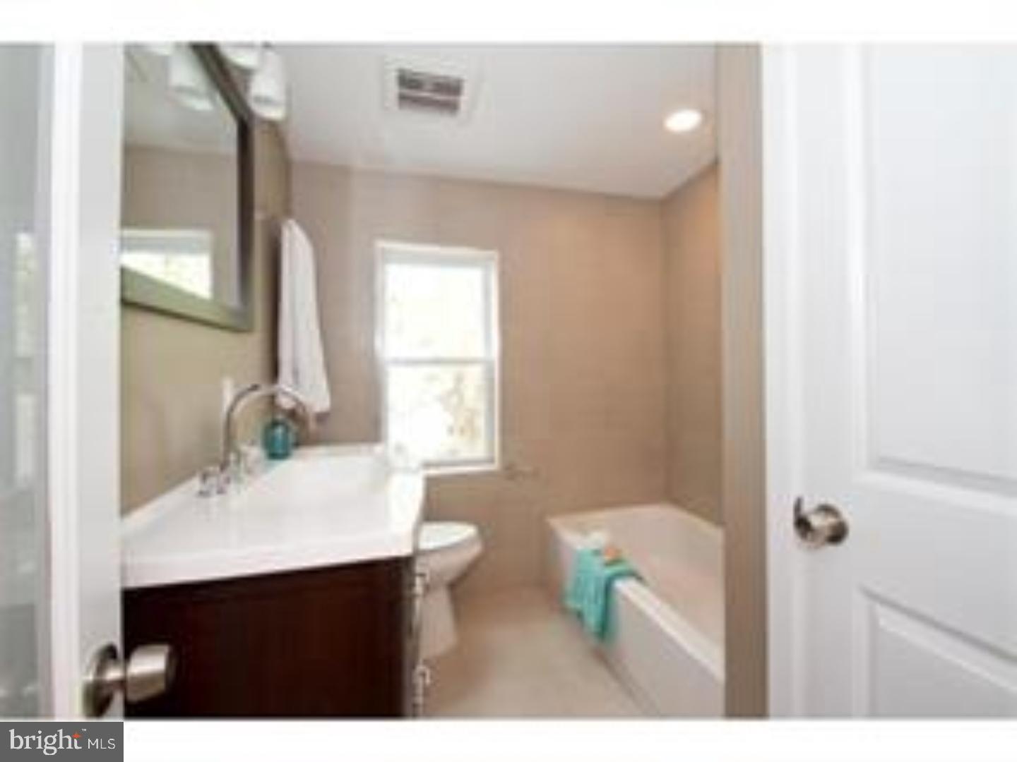 NORTHERN LIBERTIES - Residential Lease