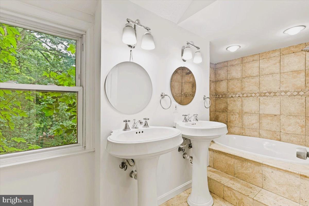 CHEVERLY - Residential