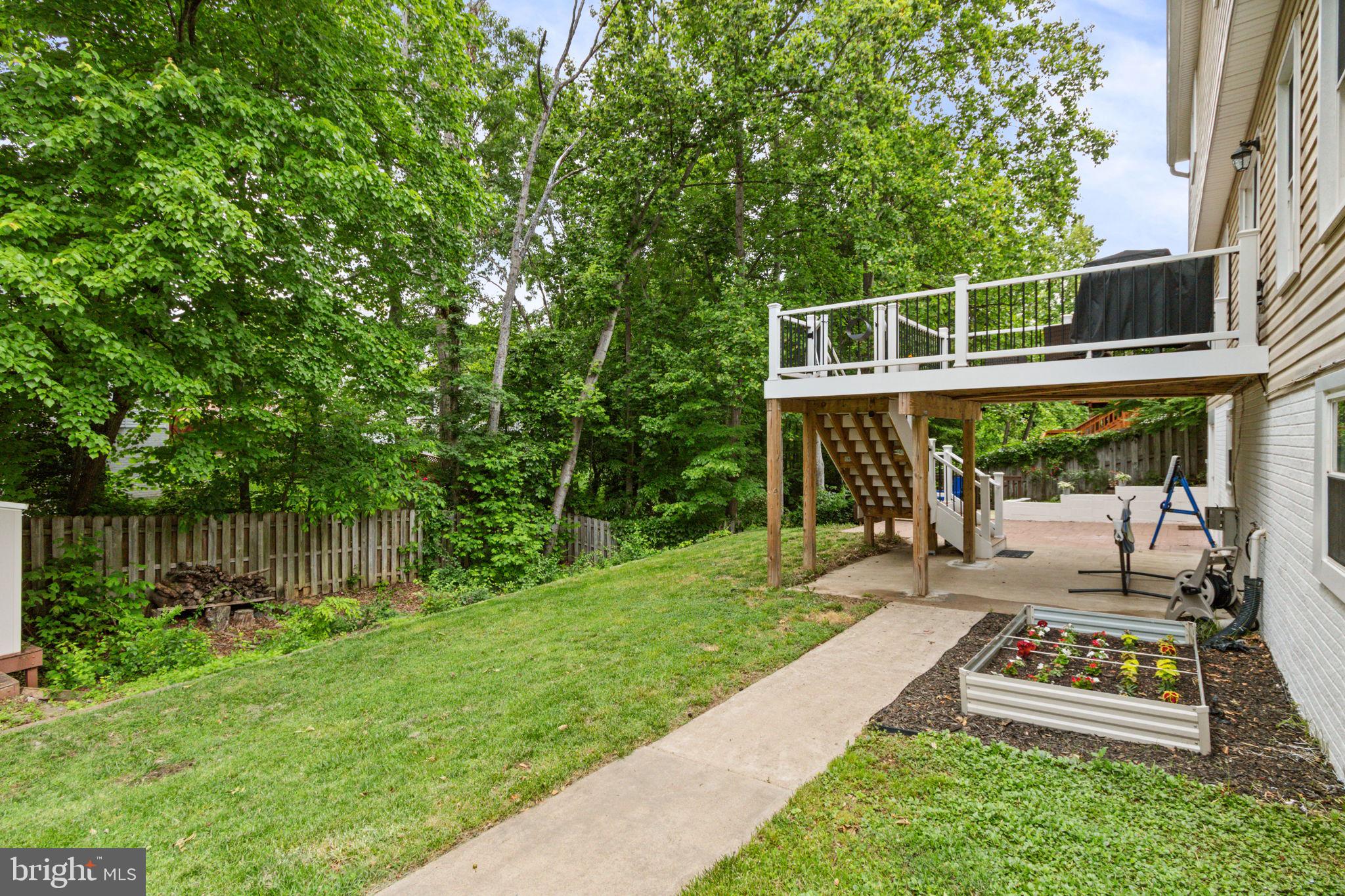 SUMMERWOOD - Residential