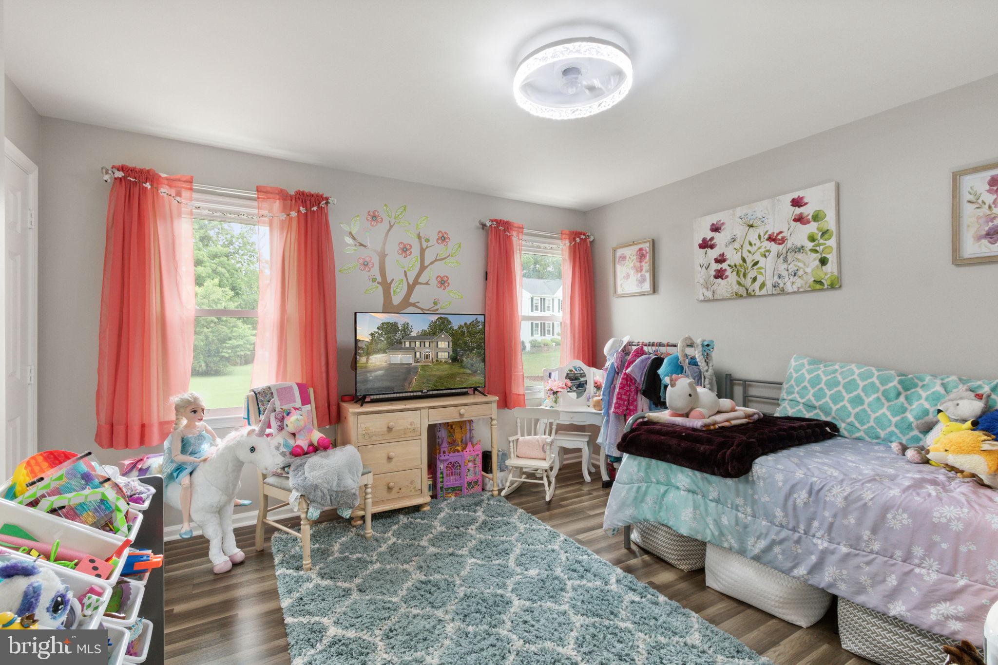 SUMMERWOOD - Residential