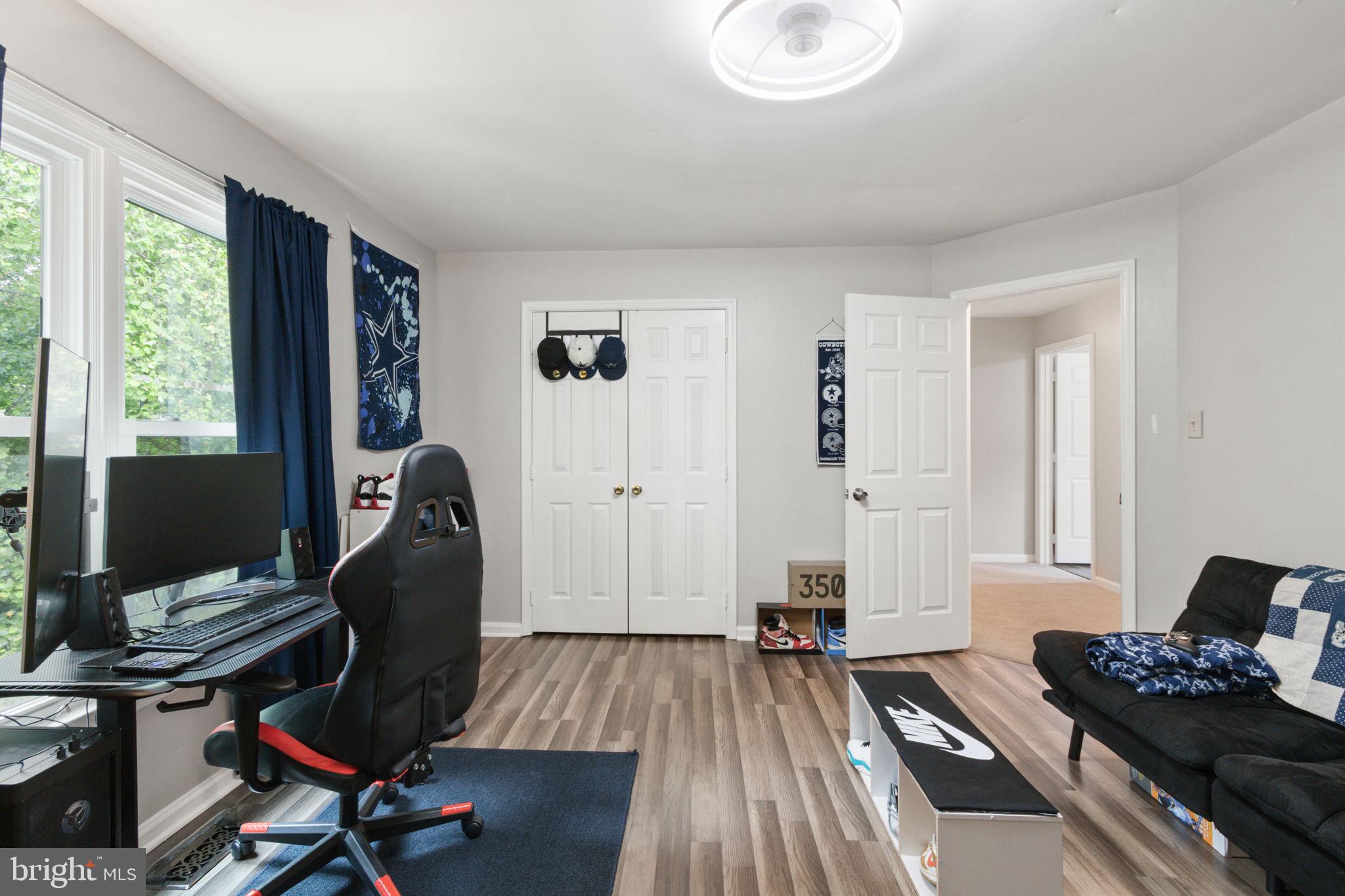 SUMMERWOOD - Residential