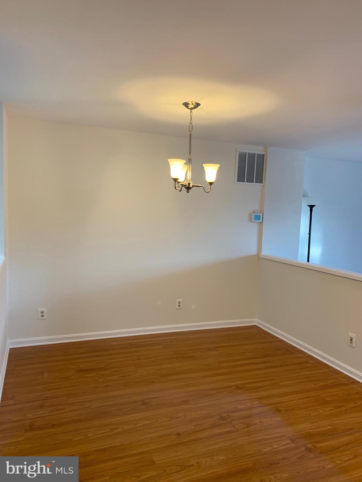 CENTREVILLE GREEN - Residential Lease