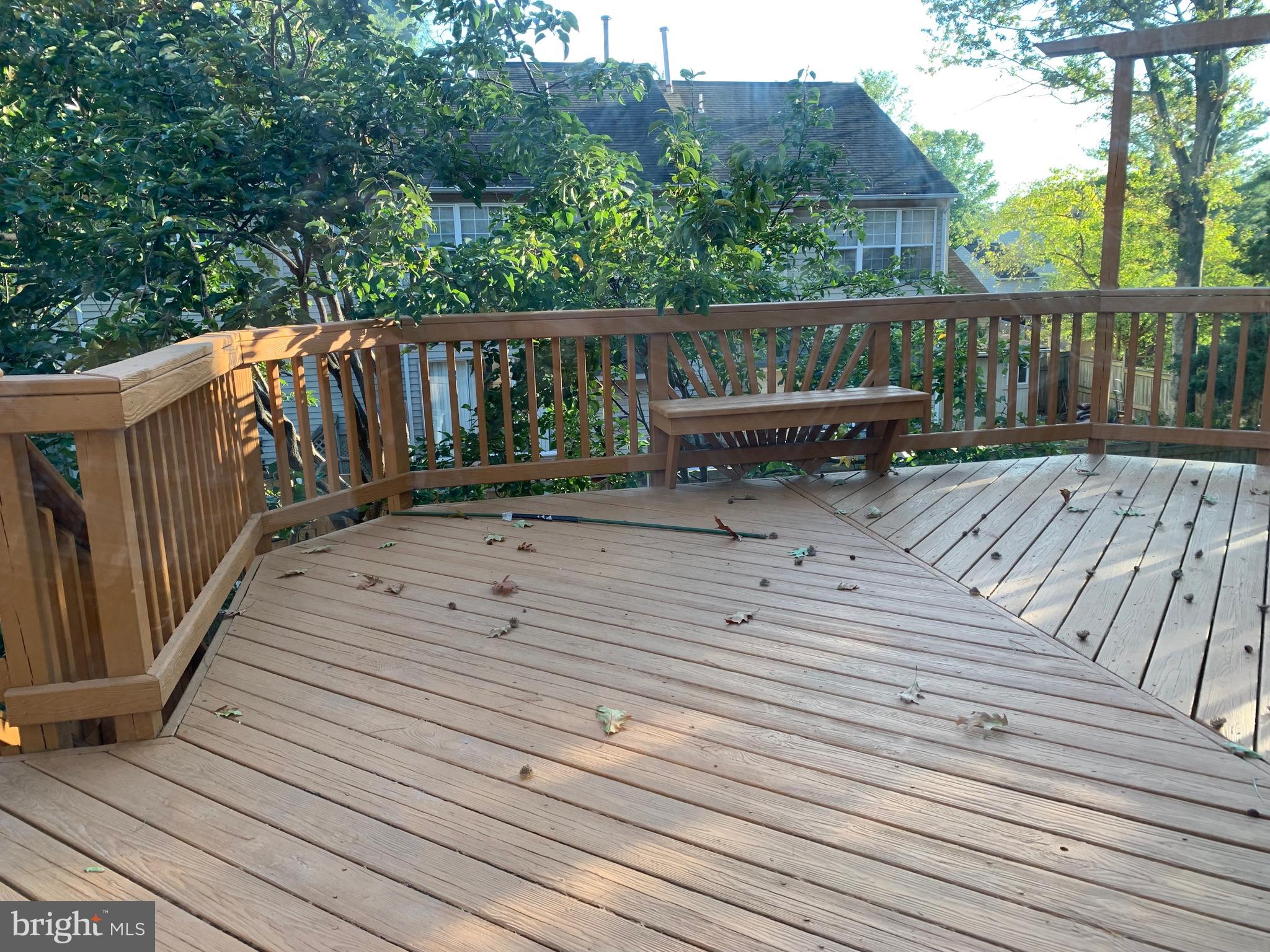 CENTREVILLE GREEN - Residential Lease