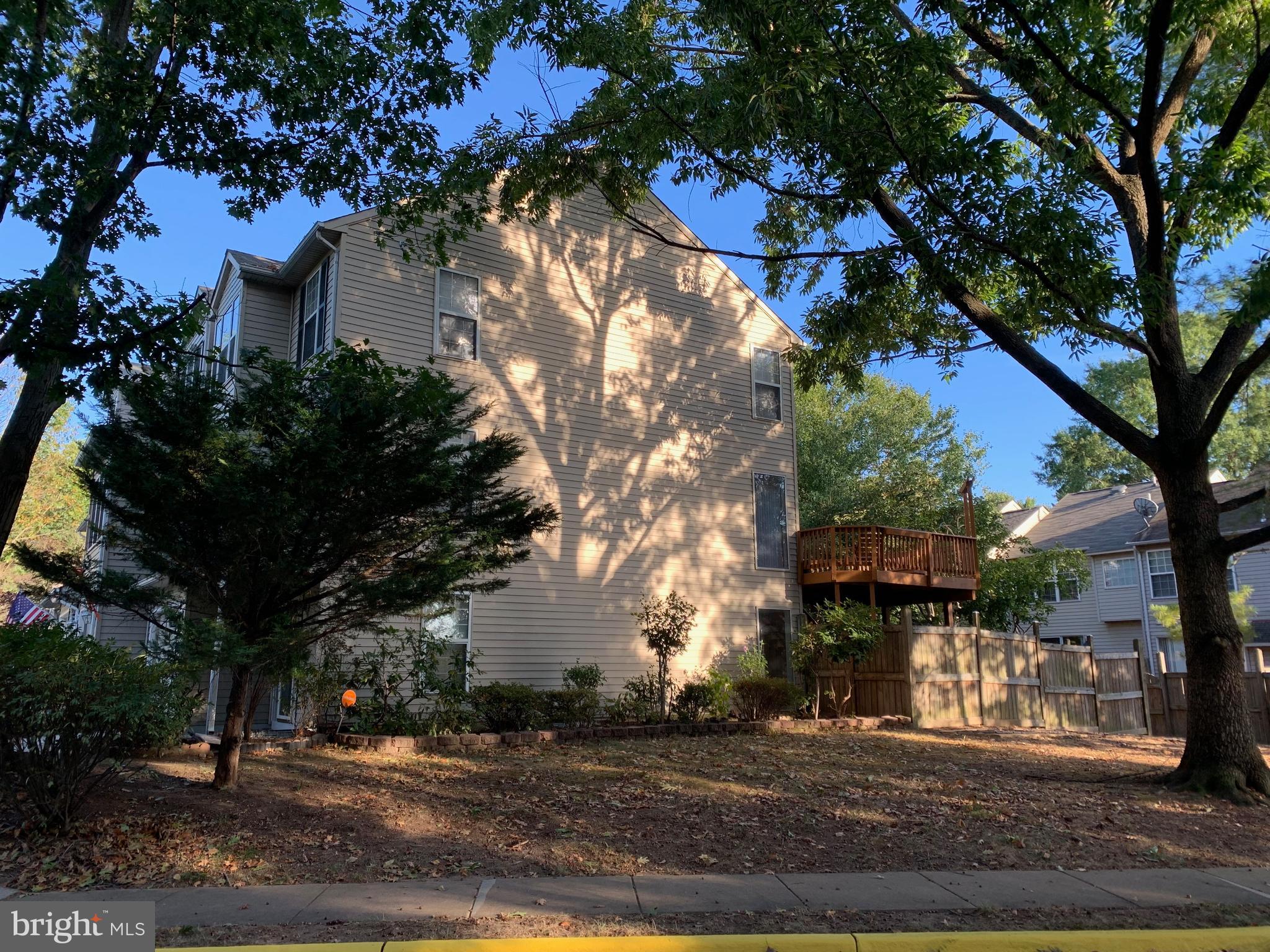 CENTREVILLE GREEN - Residential Lease