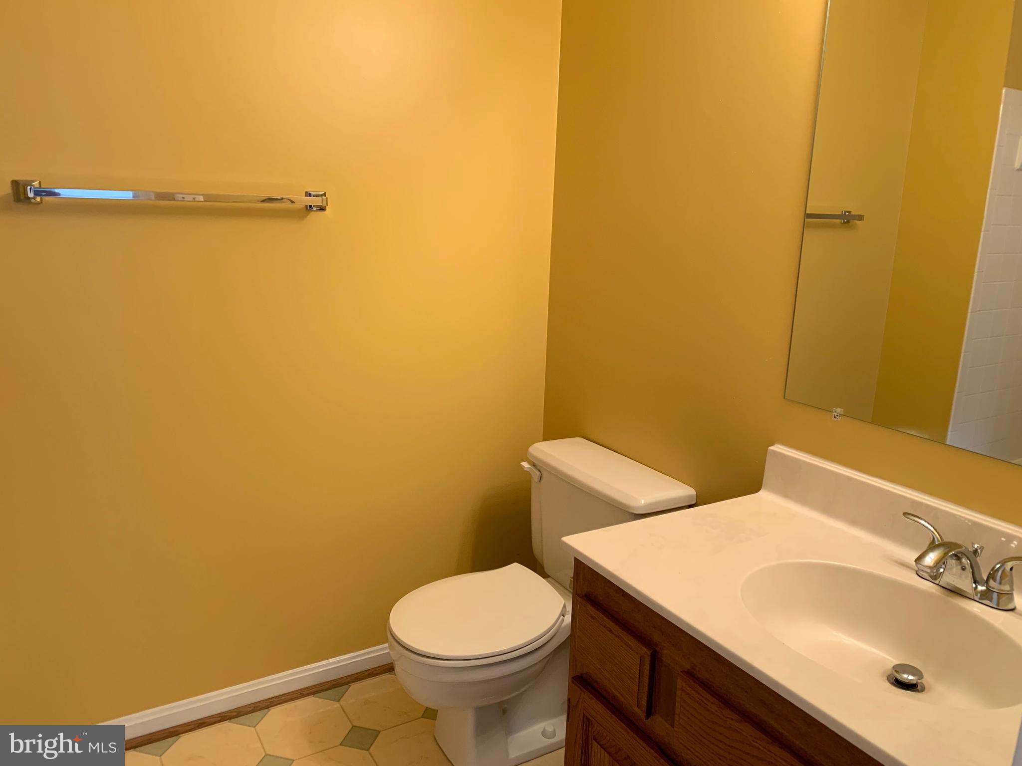 CENTREVILLE GREEN - Residential Lease