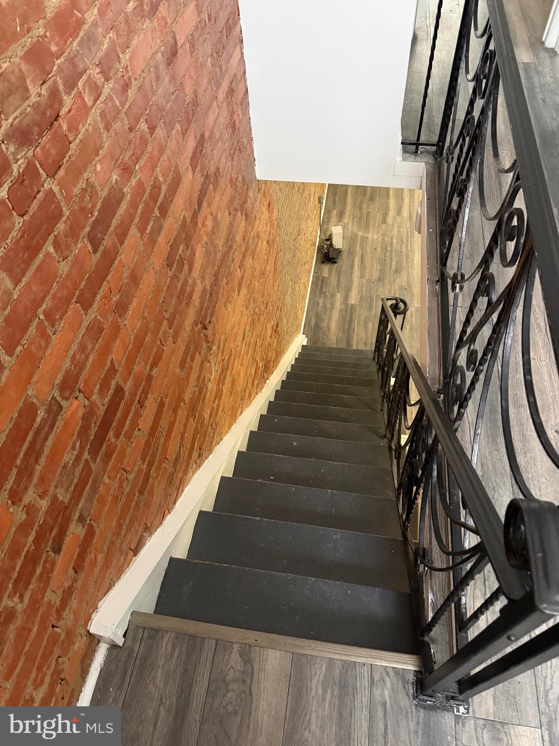 KENSINGTON - Residential