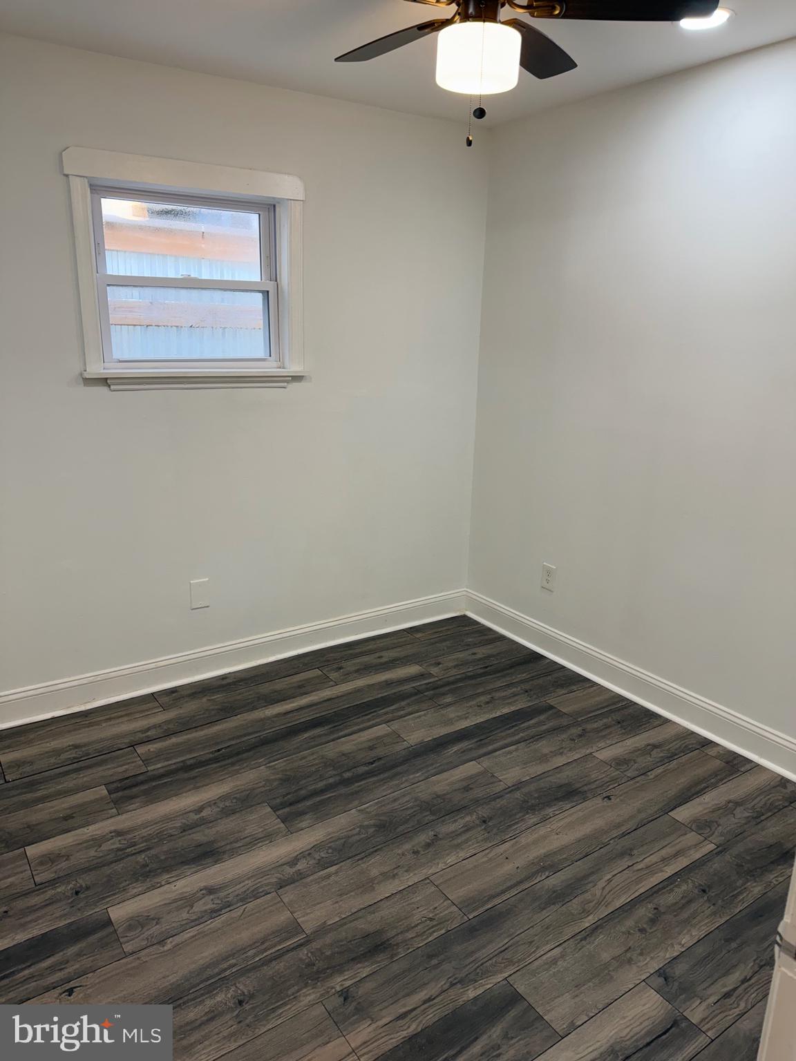 KENSINGTON - Residential