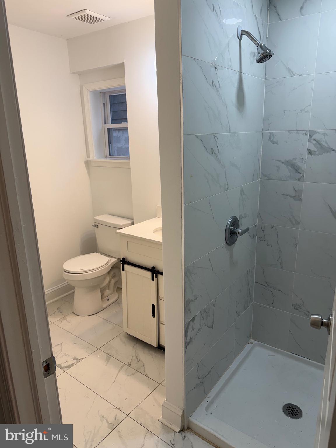 KENSINGTON - Residential