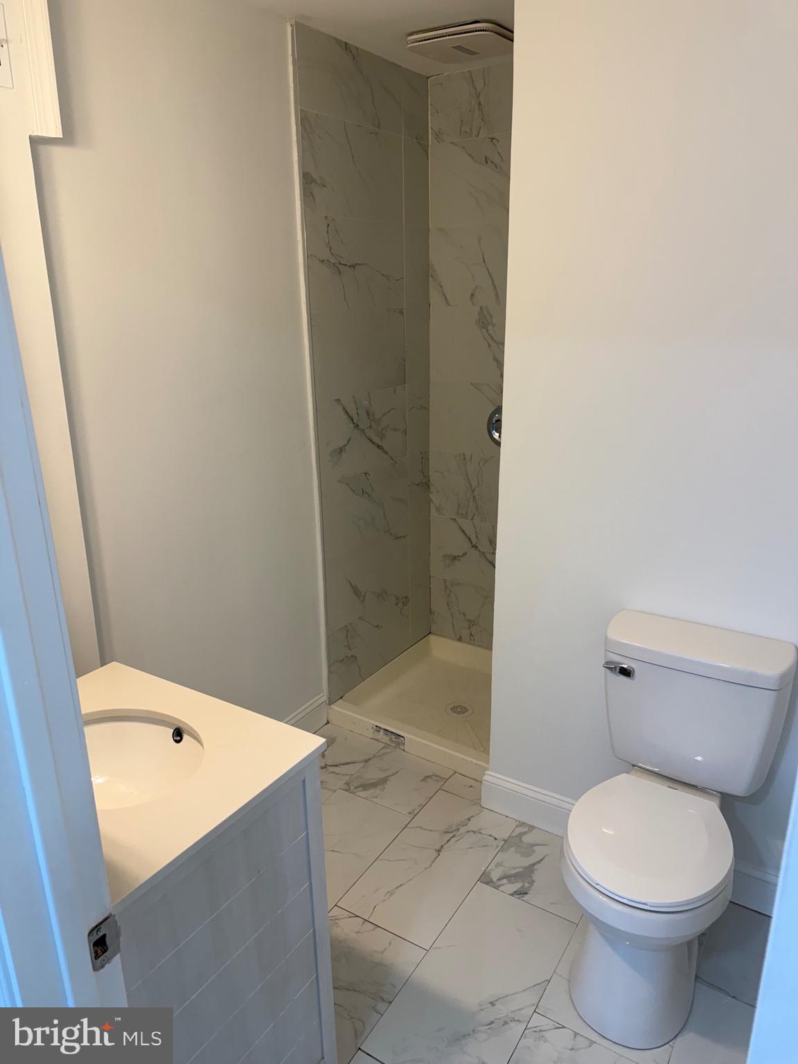 KENSINGTON - Residential