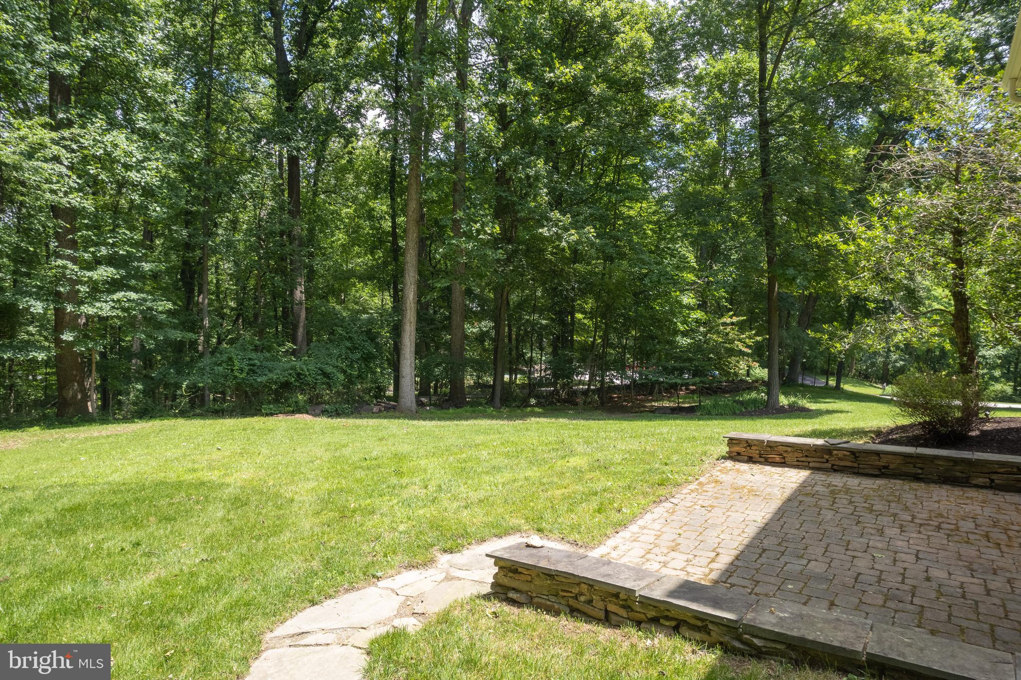 TRIADELPHIA WOODS - Residential