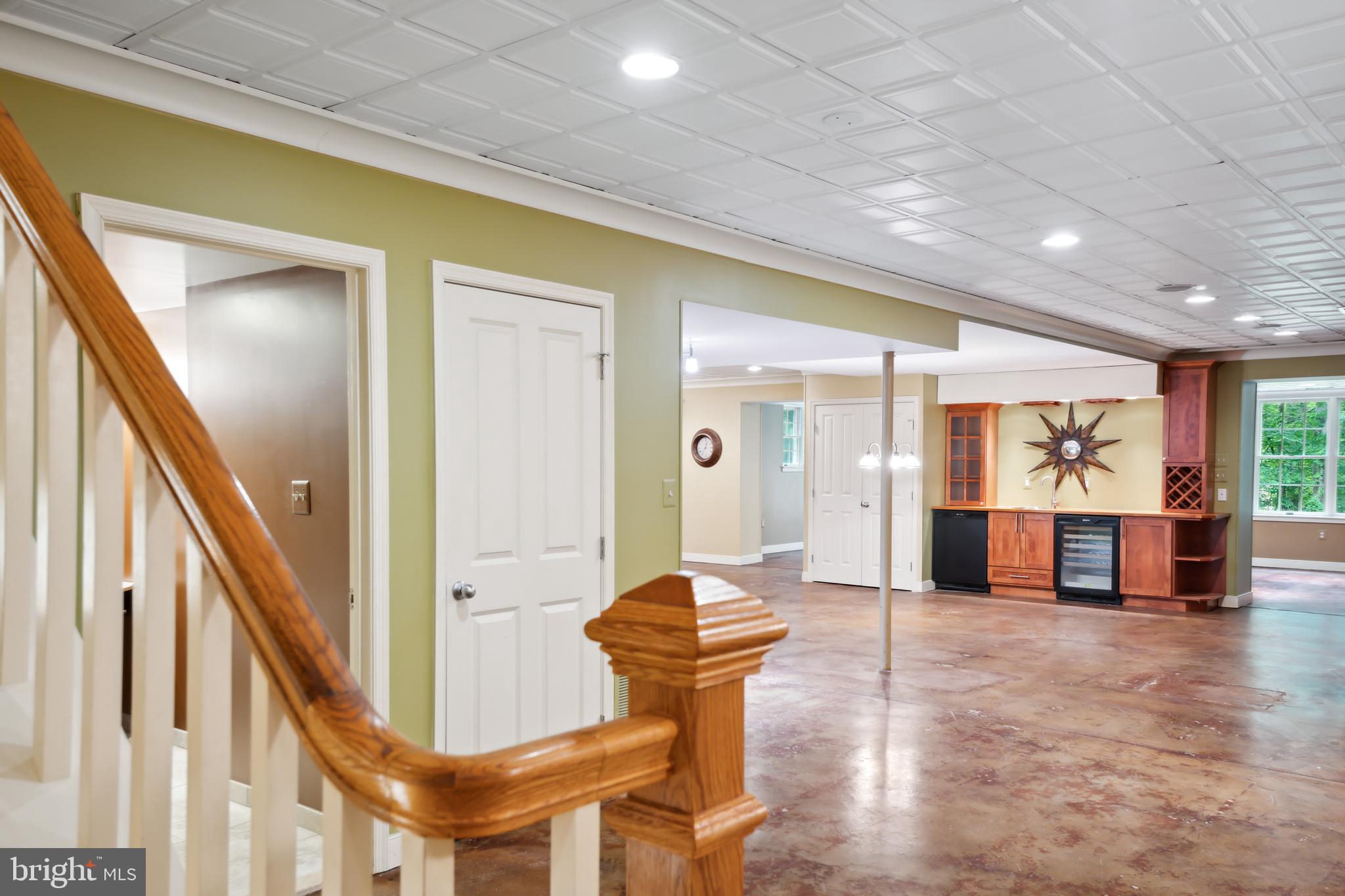 TRIADELPHIA WOODS - Residential