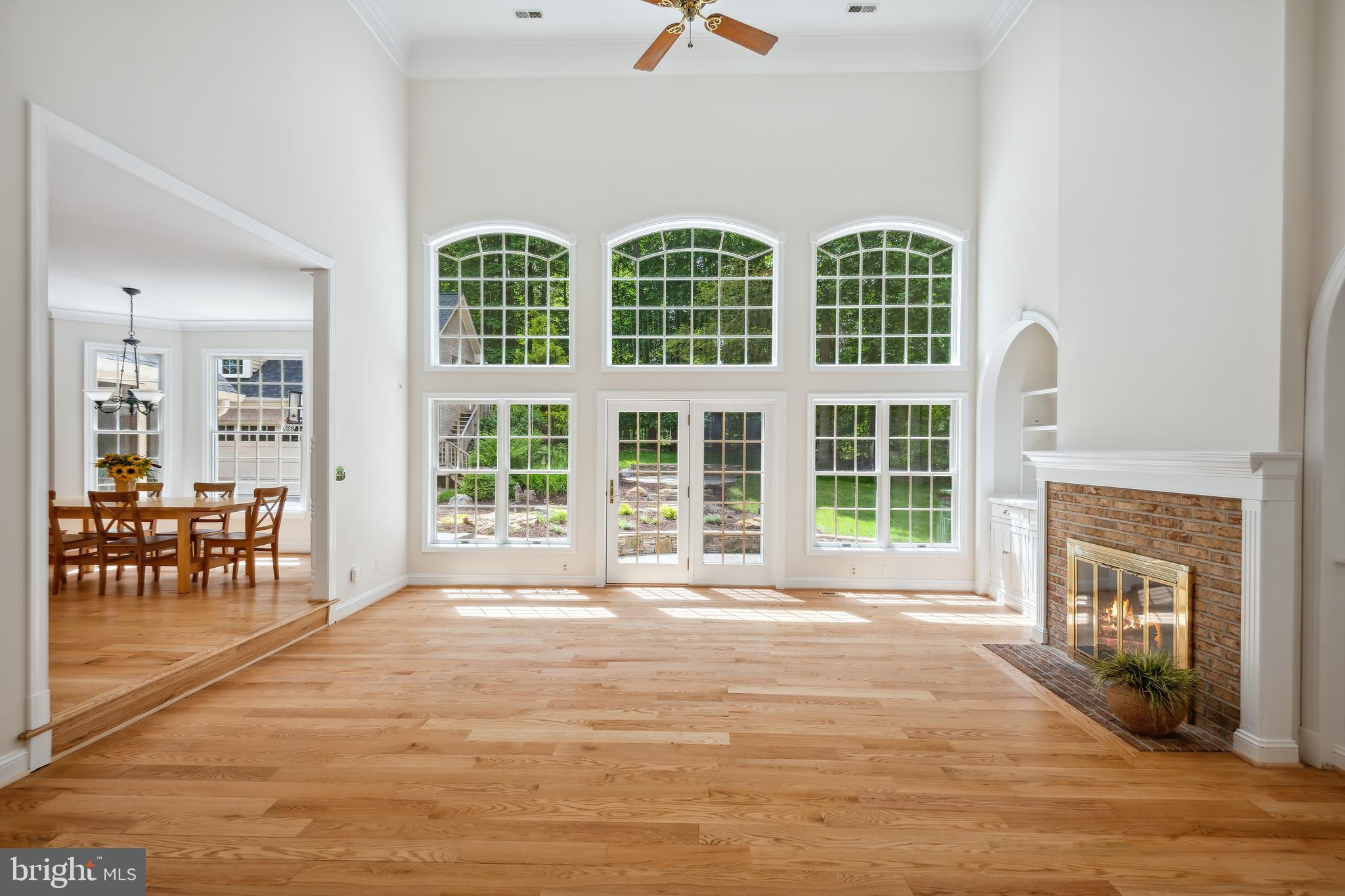 TRIADELPHIA WOODS - Residential