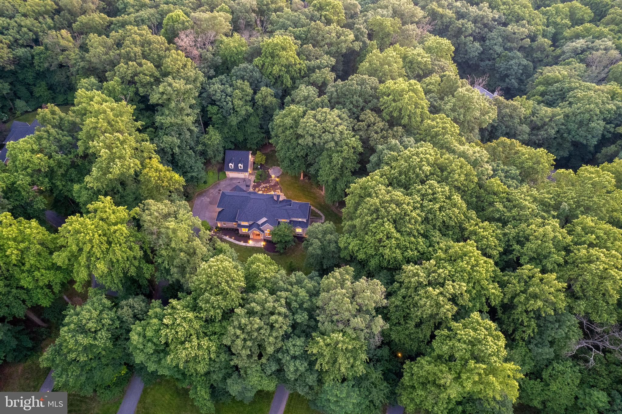 TRIADELPHIA WOODS - Residential