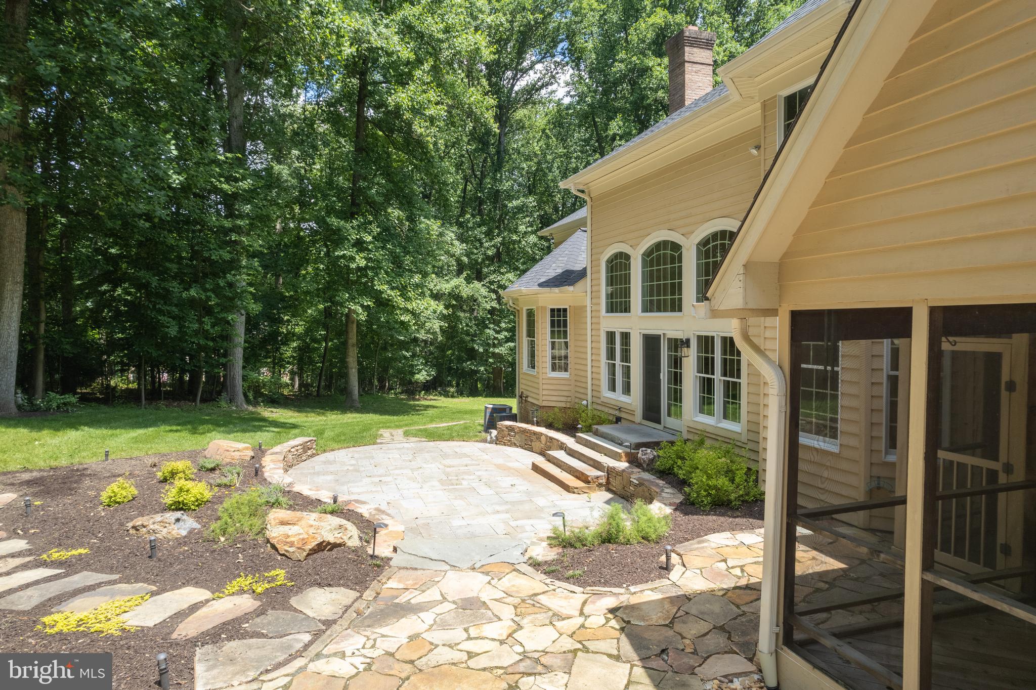 TRIADELPHIA WOODS - Residential