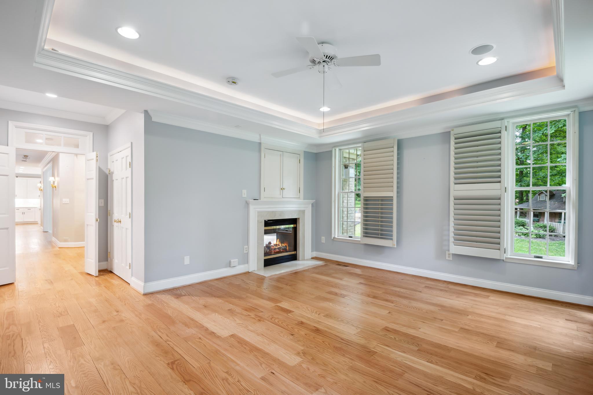 TRIADELPHIA WOODS - Residential