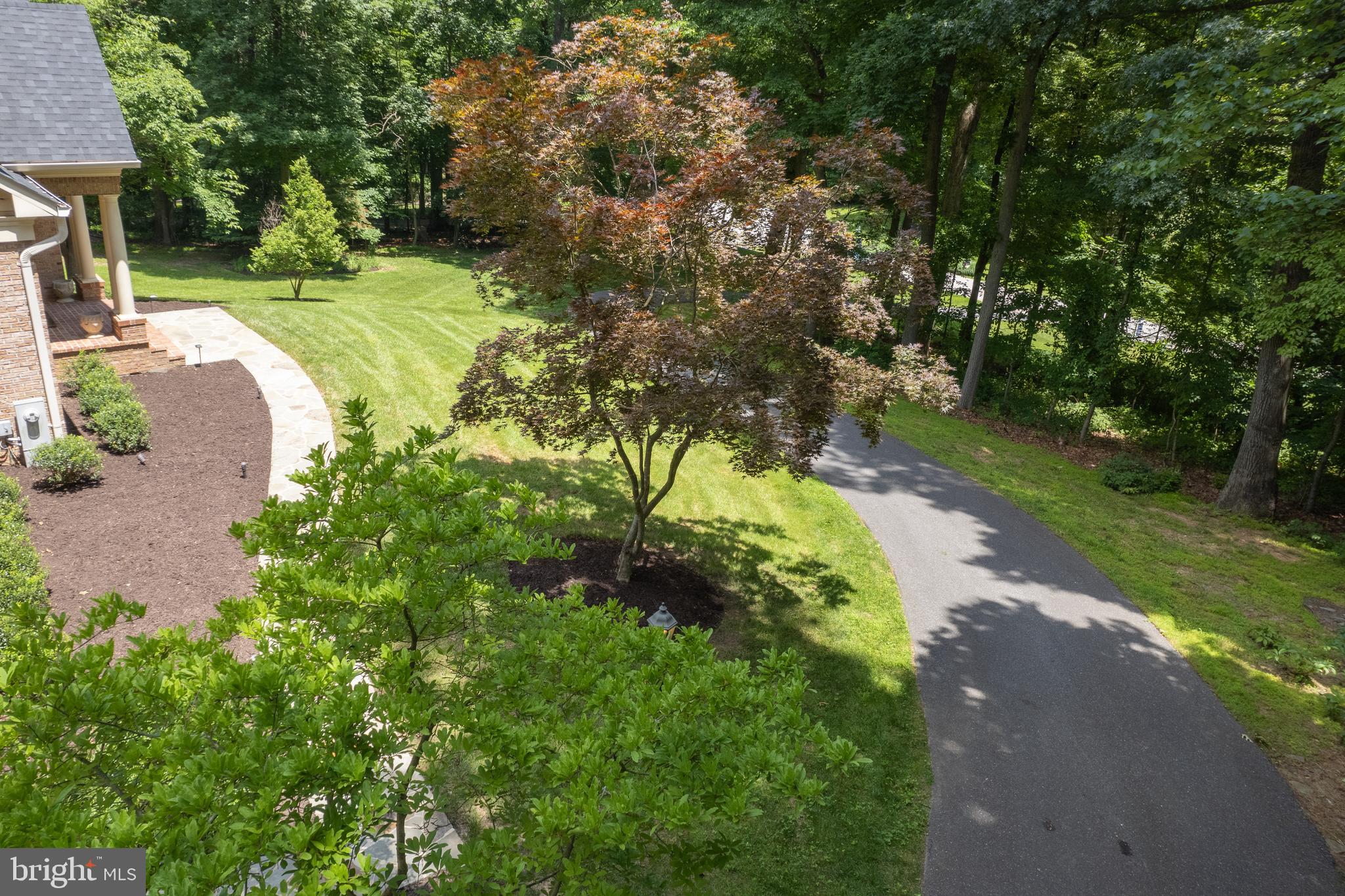 TRIADELPHIA WOODS - Residential