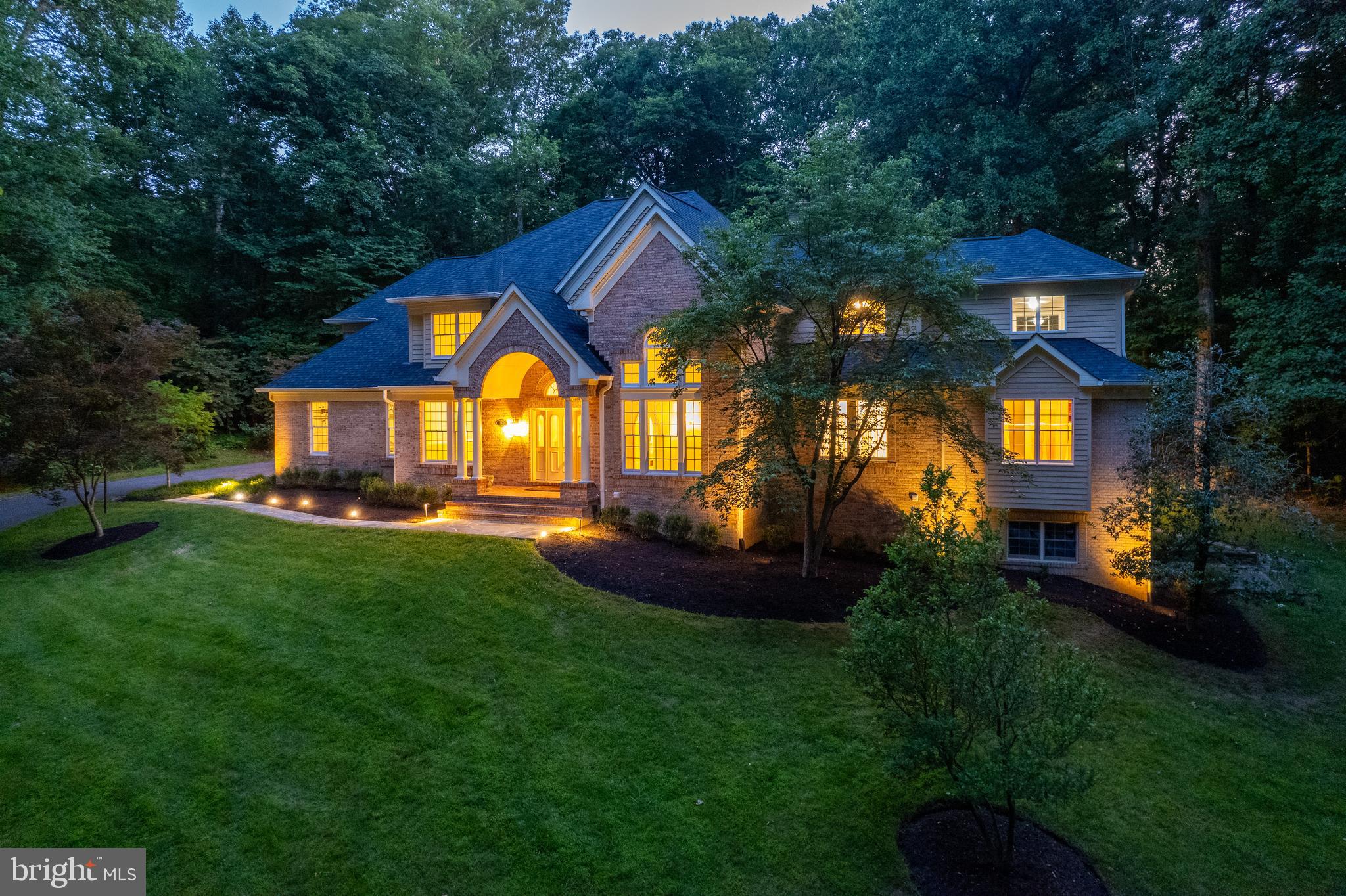 TRIADELPHIA WOODS - Residential