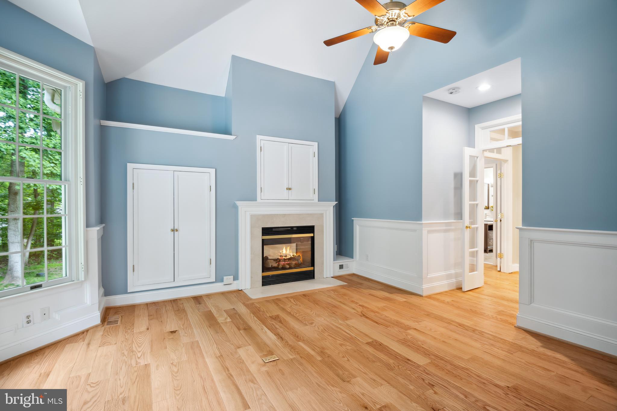 TRIADELPHIA WOODS - Residential