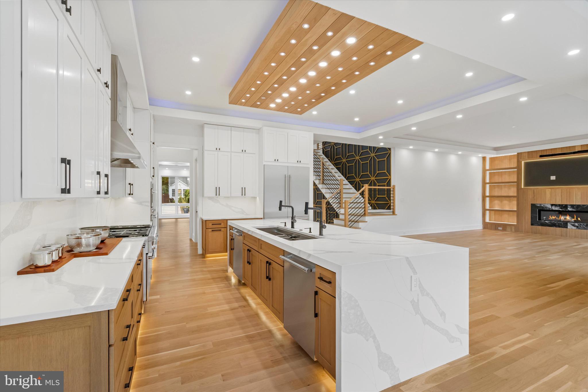 FAIRDALE - Residential