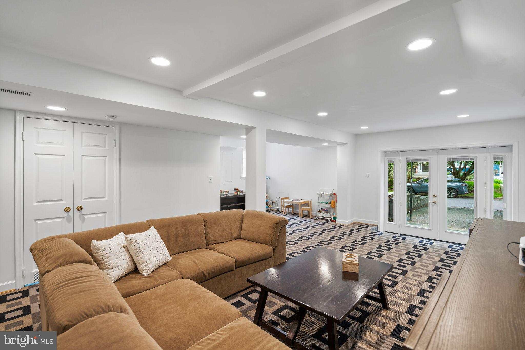 MARTINS ADDITION - Residential