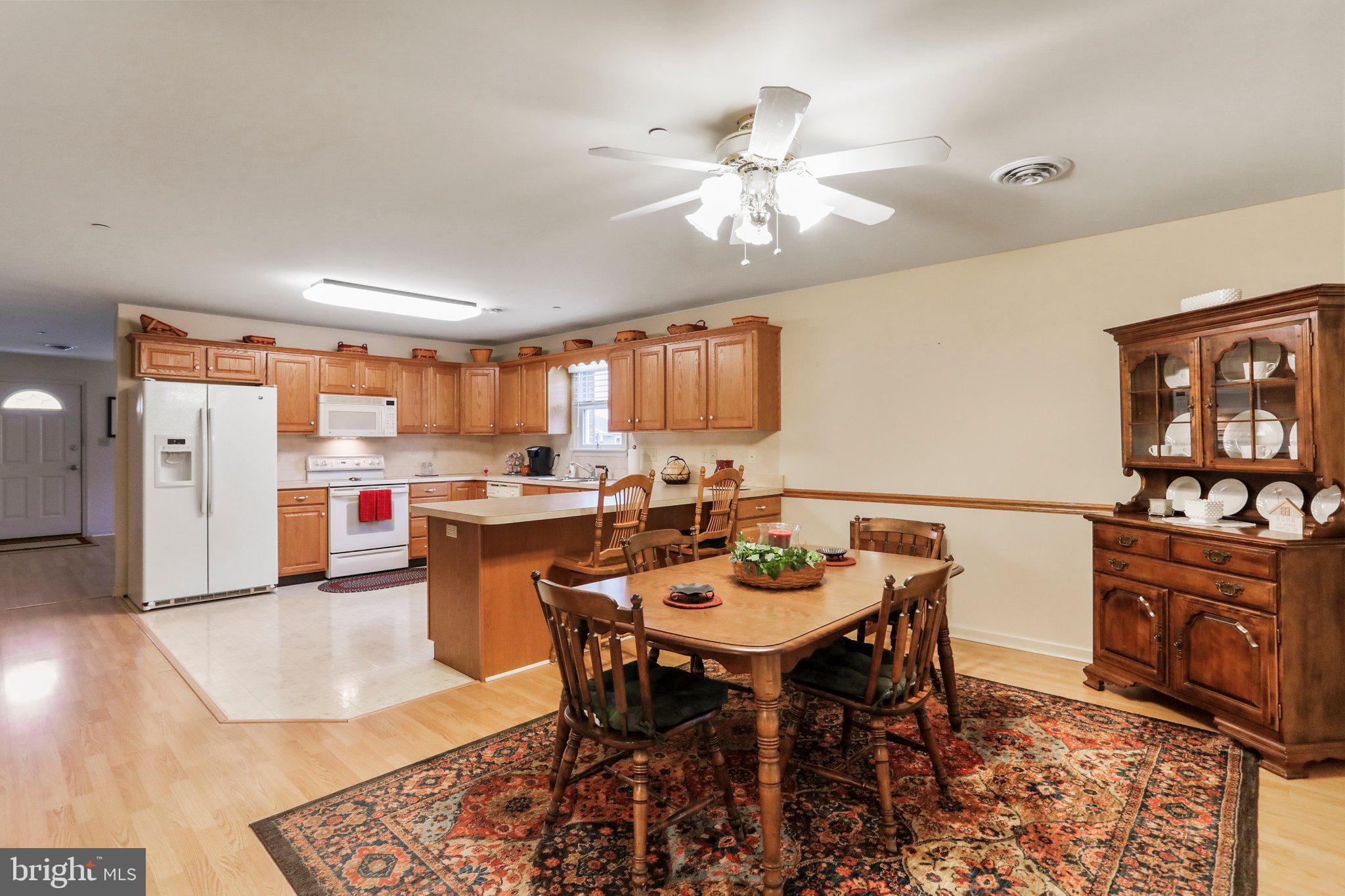 SOUTH POINTE - Residential