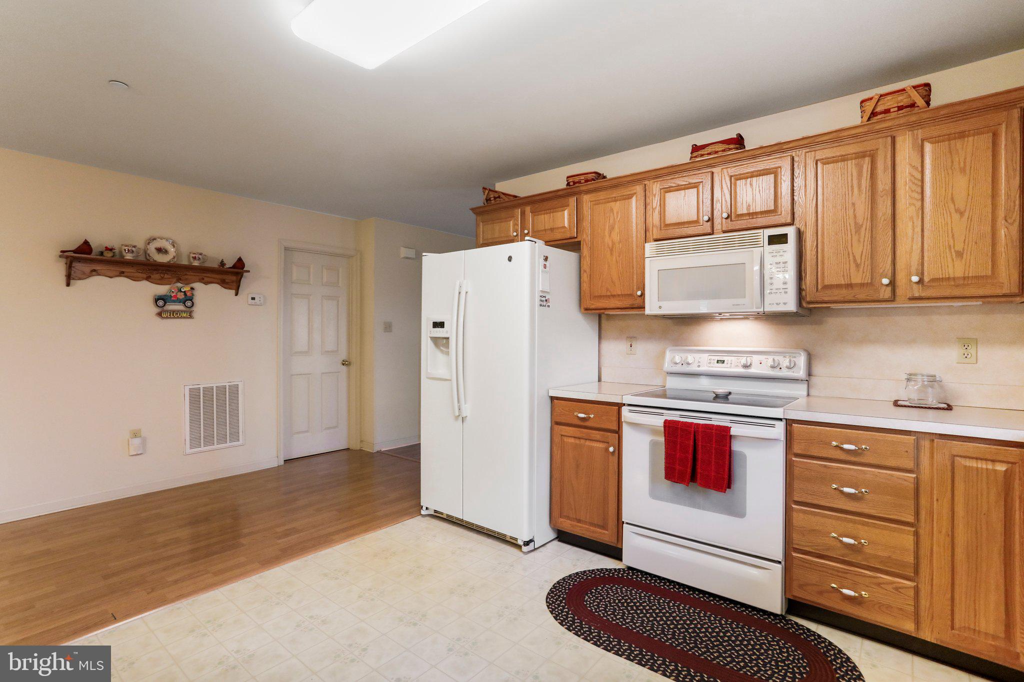 SOUTH POINTE - Residential