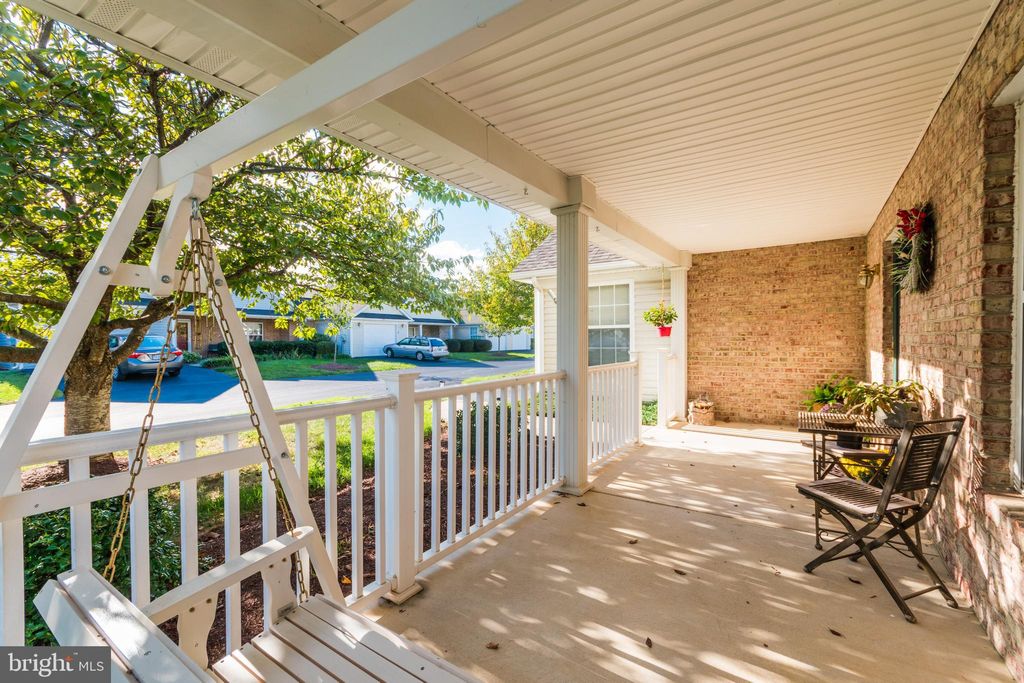Photo of 221 Crestwood Lane, WINCHESTER, VA 22602 (MLS # VAFV2037270)