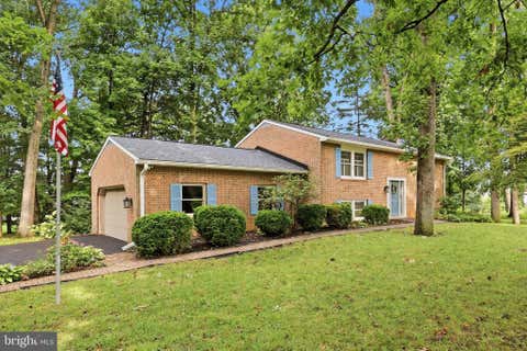 Homes For Sale - 18309 Woodside Drive<br/> Washington County, HAGERSTOWN, MD 21740