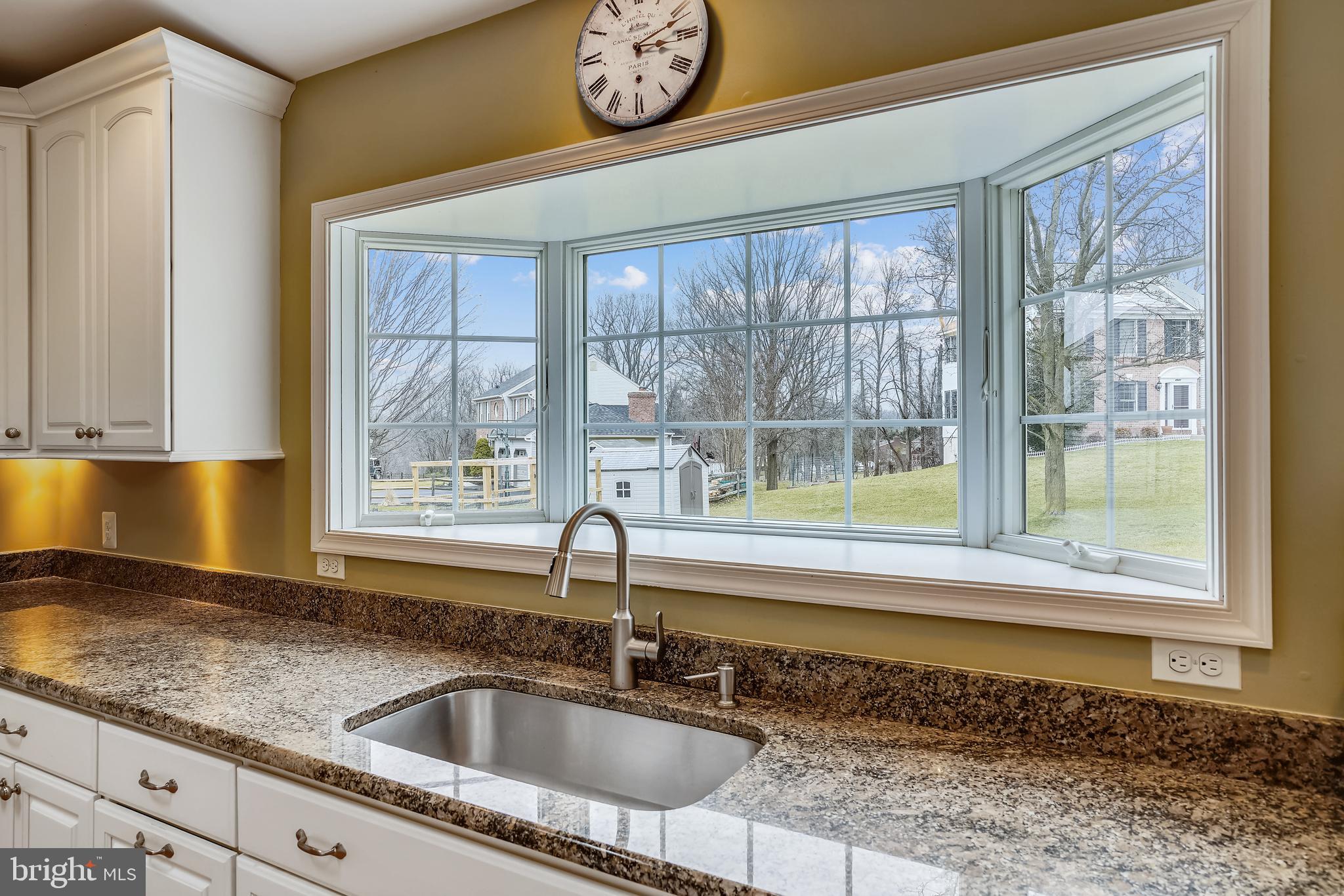 BRAMPTON HILLS - Residential