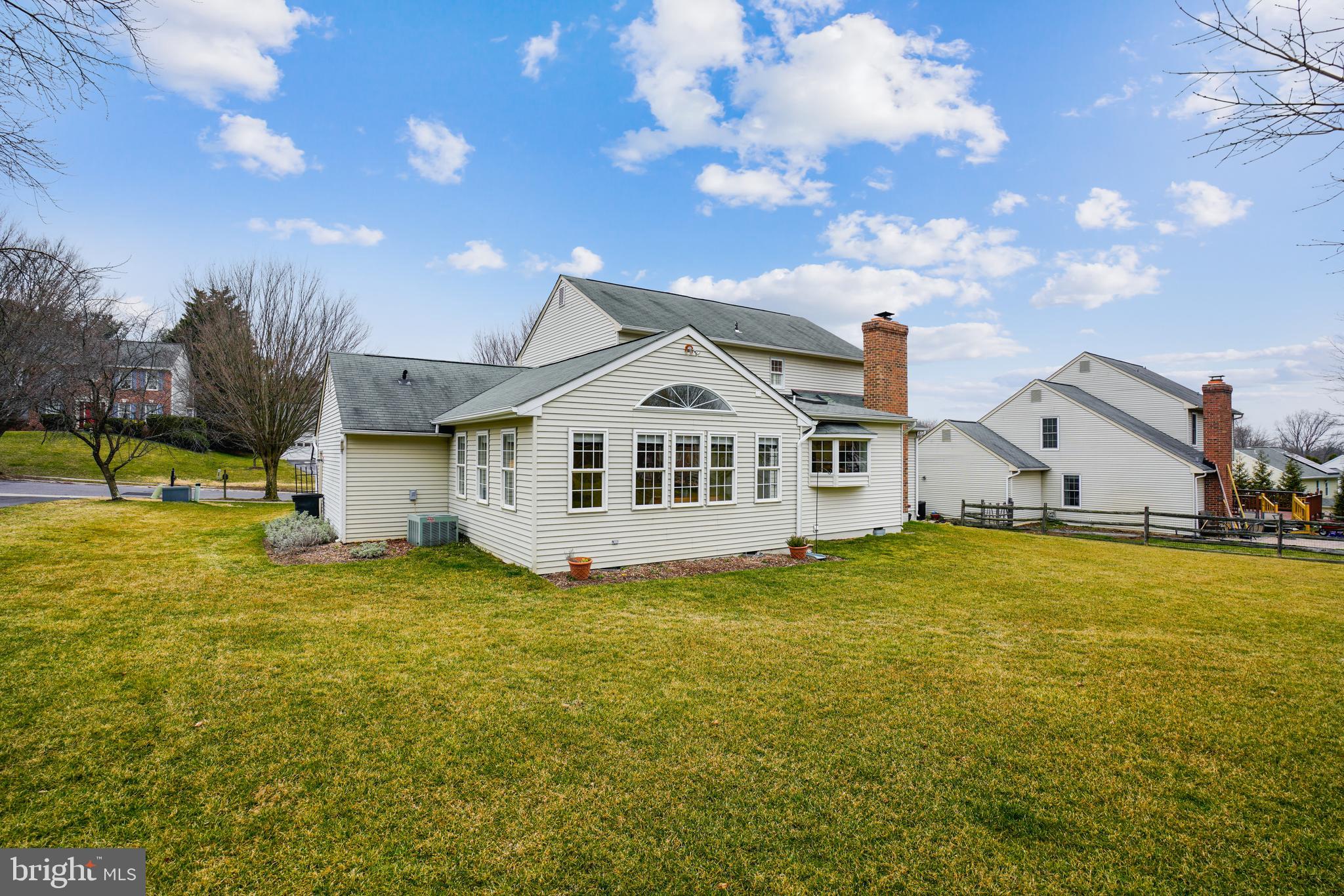 BRAMPTON HILLS - Residential