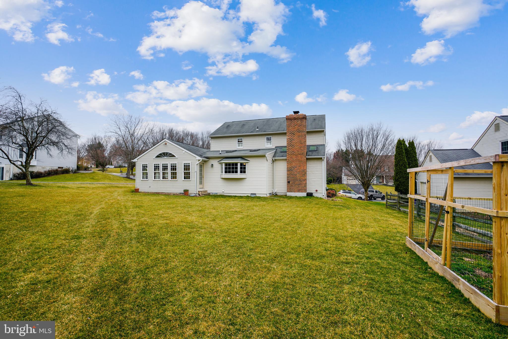 BRAMPTON HILLS - Residential