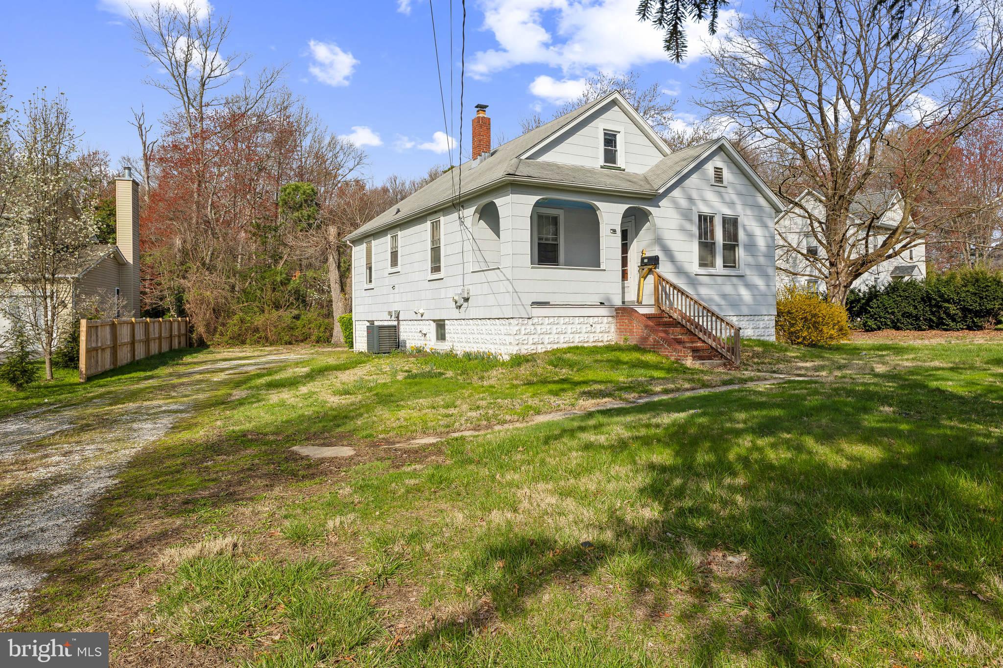 BOWLEYS QUARTERS - Residential