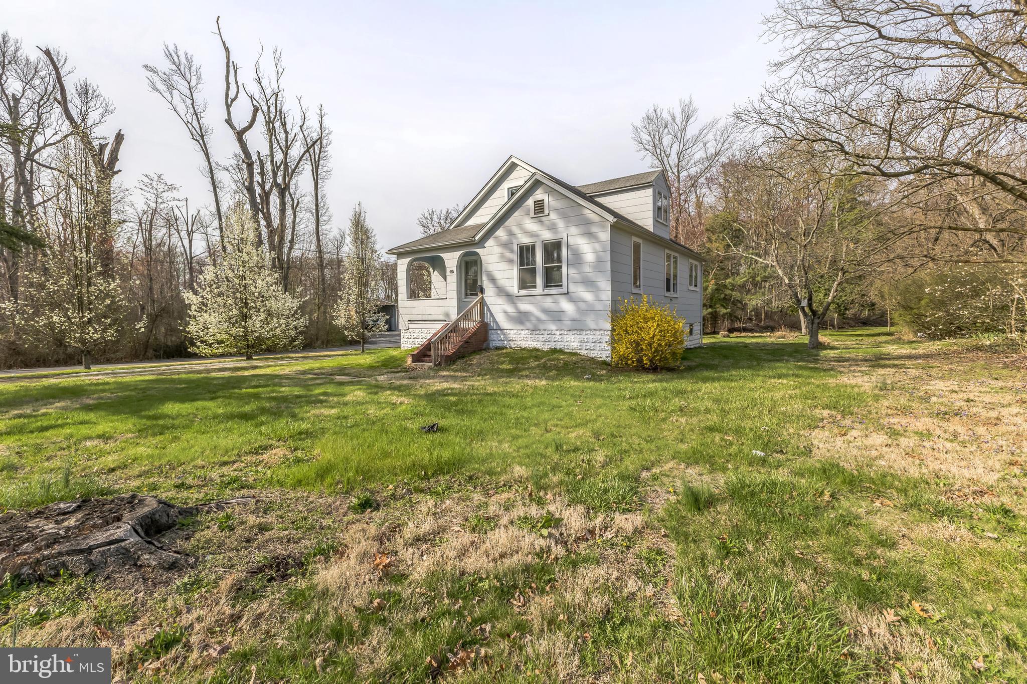 BOWLEYS QUARTERS - Residential