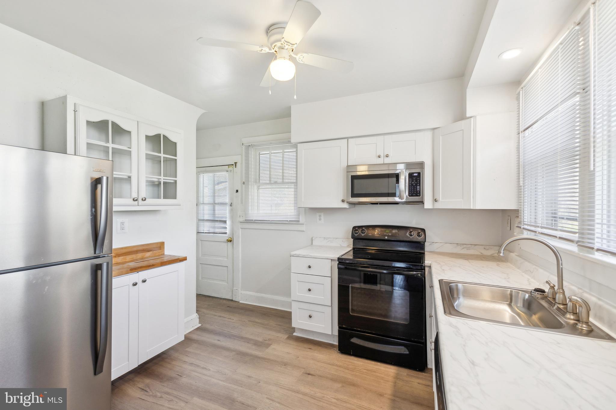 BOWLEYS QUARTERS - Residential